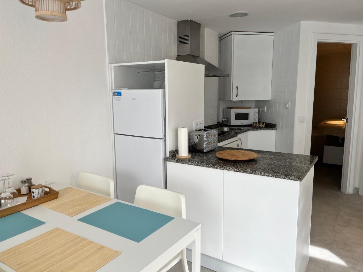 Atico Helena Con Solarium Y Jacuzzi Privado En Laguna Beach Vera Esterno foto