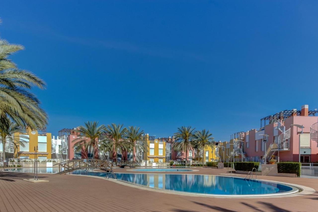 Atico Helena Con Solarium Y Jacuzzi Privado En Laguna Beach Vera Esterno foto