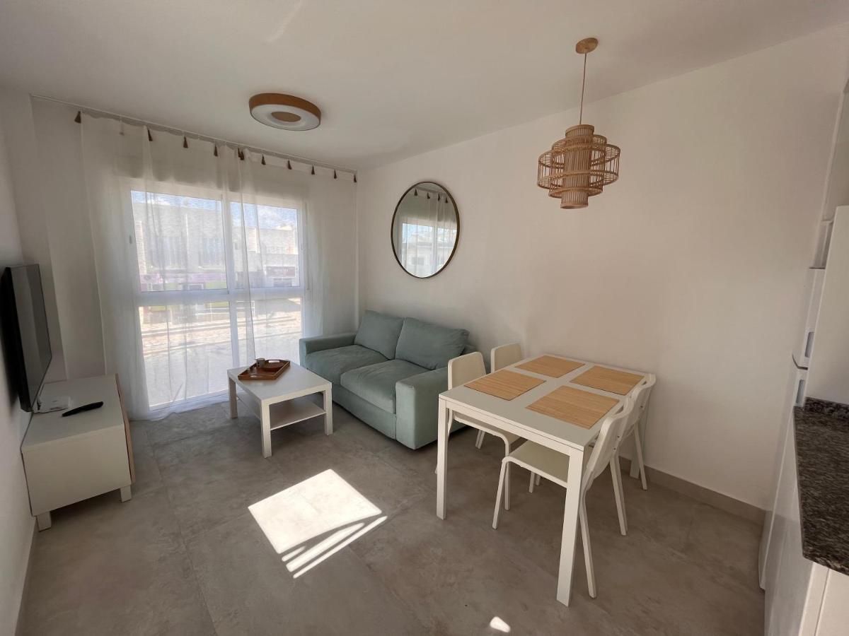 Atico Helena Con Solarium Y Jacuzzi Privado En Laguna Beach Vera Esterno foto